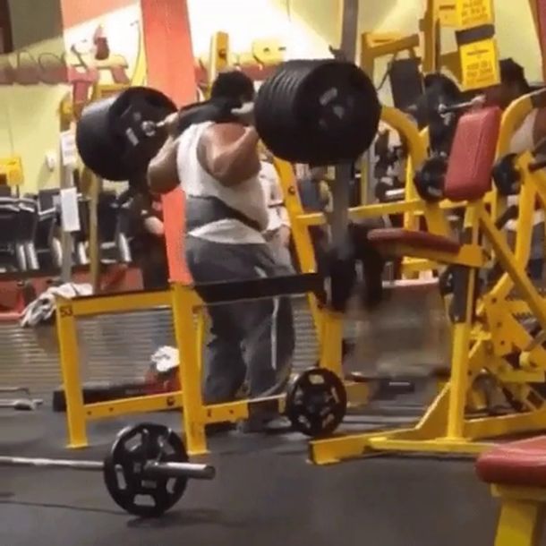 Amikor az önbizalom találkozik a hülyeséggel